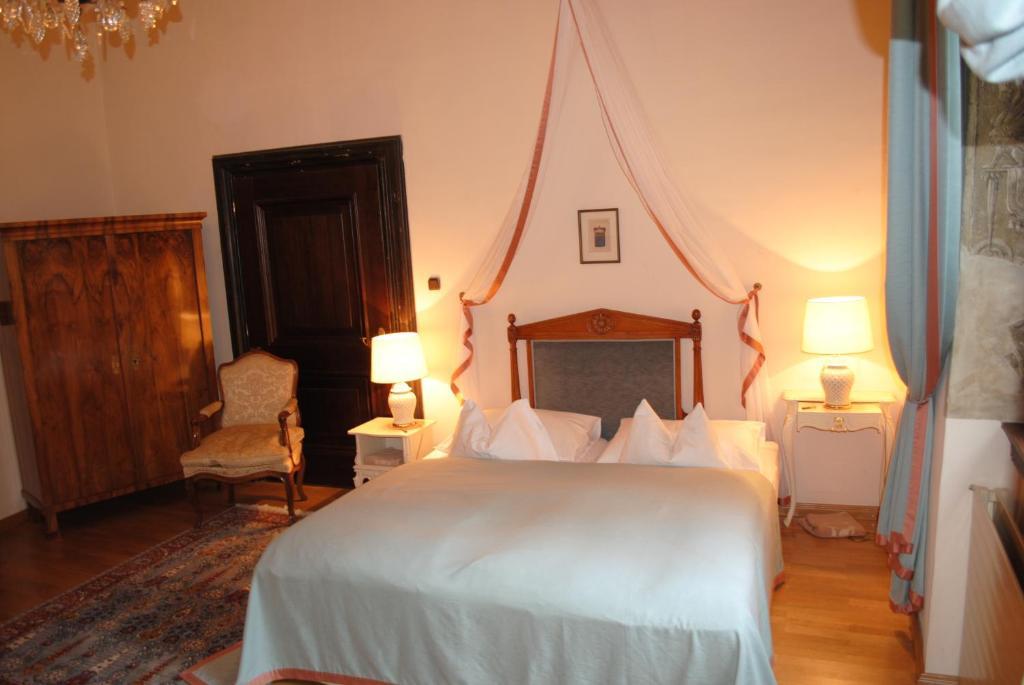 Schlosshotel Obermayerhofen Sebersdorf Zimmer foto
